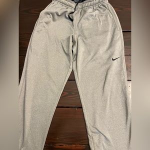 Nike men’s sweatpants